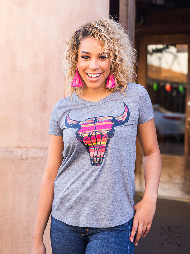 BRIGHT SERAPE BULL SKULL PATCH TOP